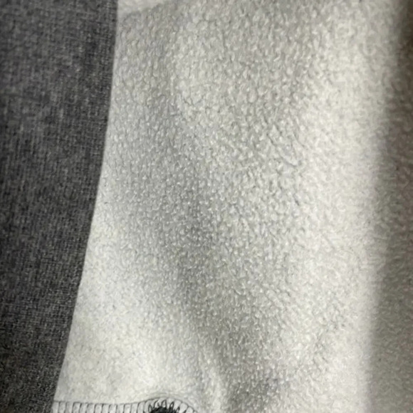 Adidas "Start Strong Finish‎ Stronger" Gray Hoodie Size Medium (M) - Picture 4 of 6